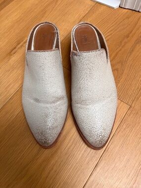 Frye Neutral Crackle Leather Slip-On Mules